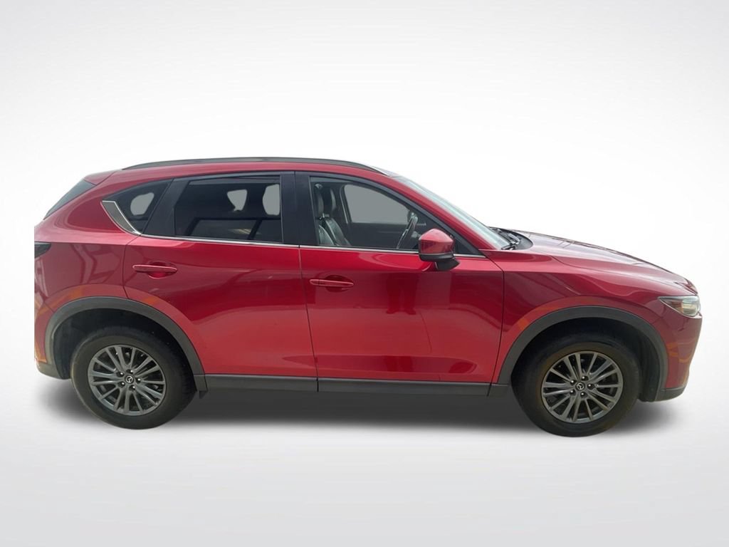 Used 2017 MAZDA CX-5 Touring w/ Preferred Equipment Package FWD image 7