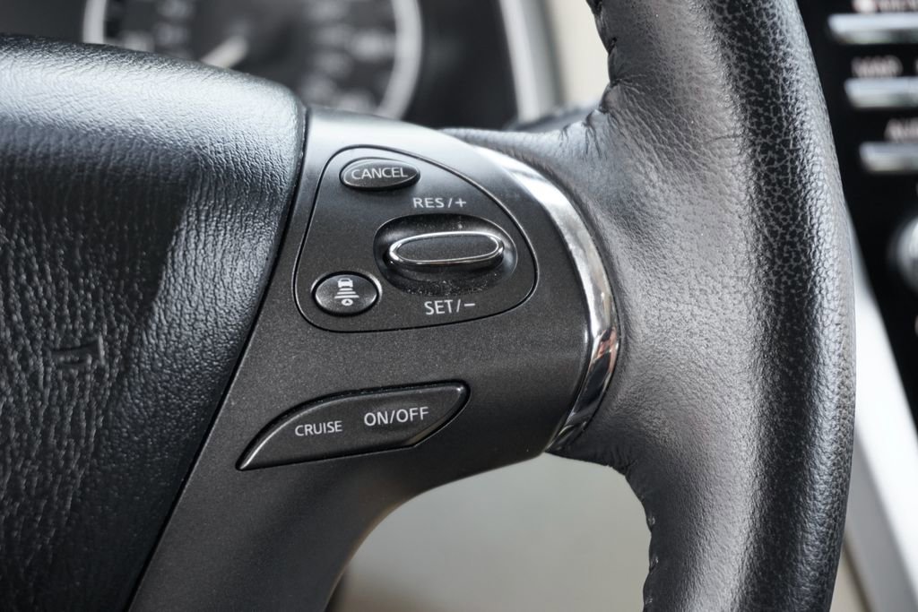 Used 2020 Nissan Murano SL w/ Moonroof Package image 24