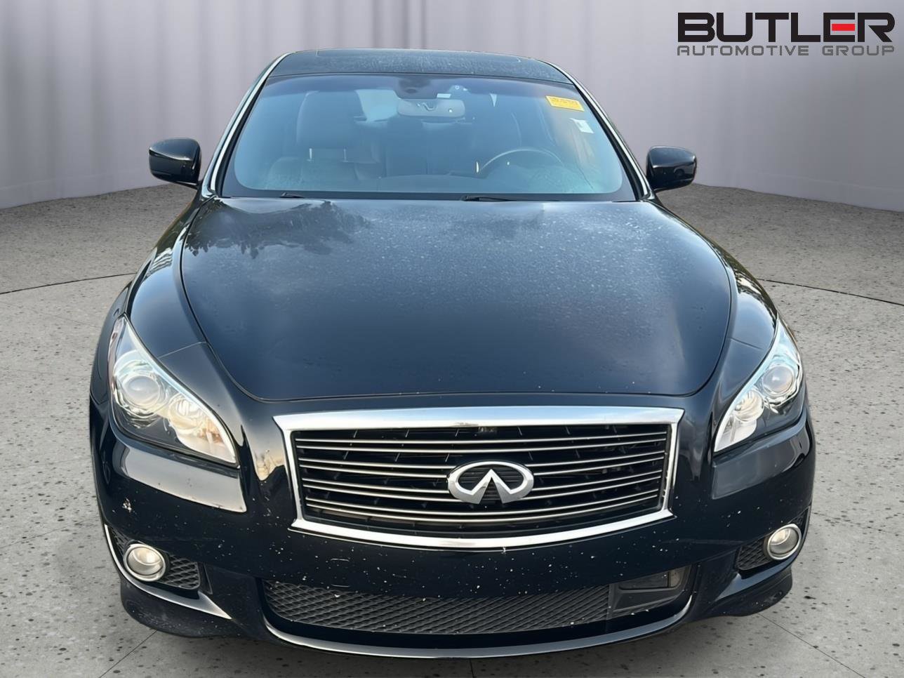 Used 2013 INFINITI M56 w/ Sport Pkg image 4