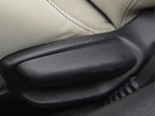 Used 2021 MAZDA MX-5 Miata RF Grand Touring image 18