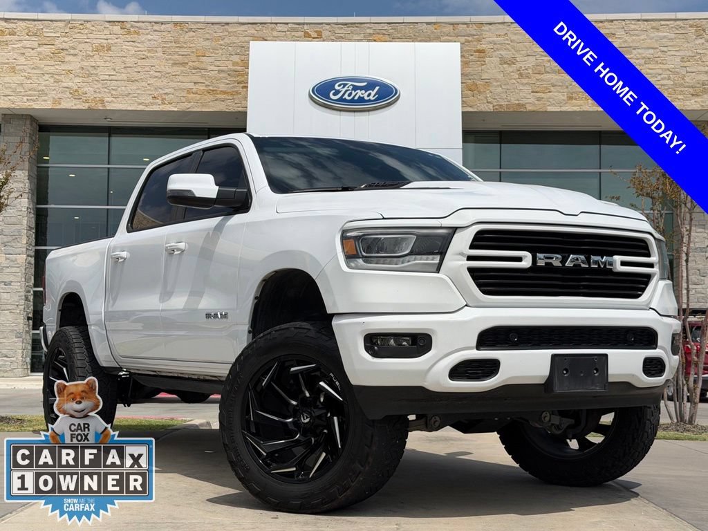 Used 2024 RAM 1500 Laramie AWD/4WD image 1
