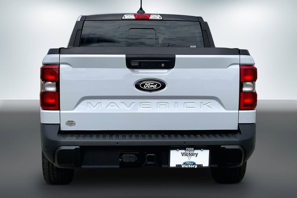 Used 2025 Ford Maverick Lariat w/ Black Appearance Package AWD/4WD image 4