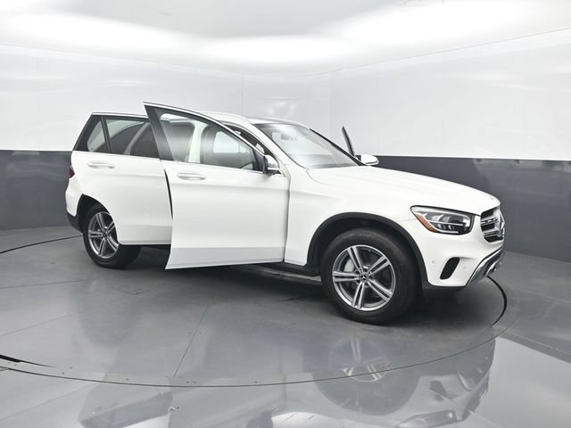 Used 2021 Mercedes-Benz GLC 300 w/ Premium Package image 34