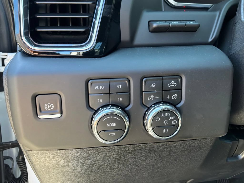 New 2026 GMC Sierra 2500 Denali w/ Denali Reserve Package AWD/4WD image 35