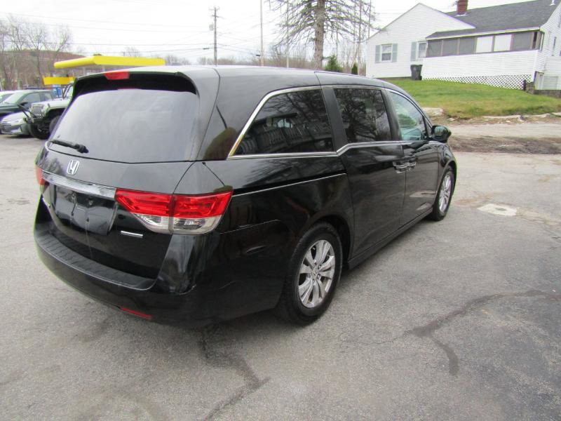Used 2016 Honda Odyssey SE image 7