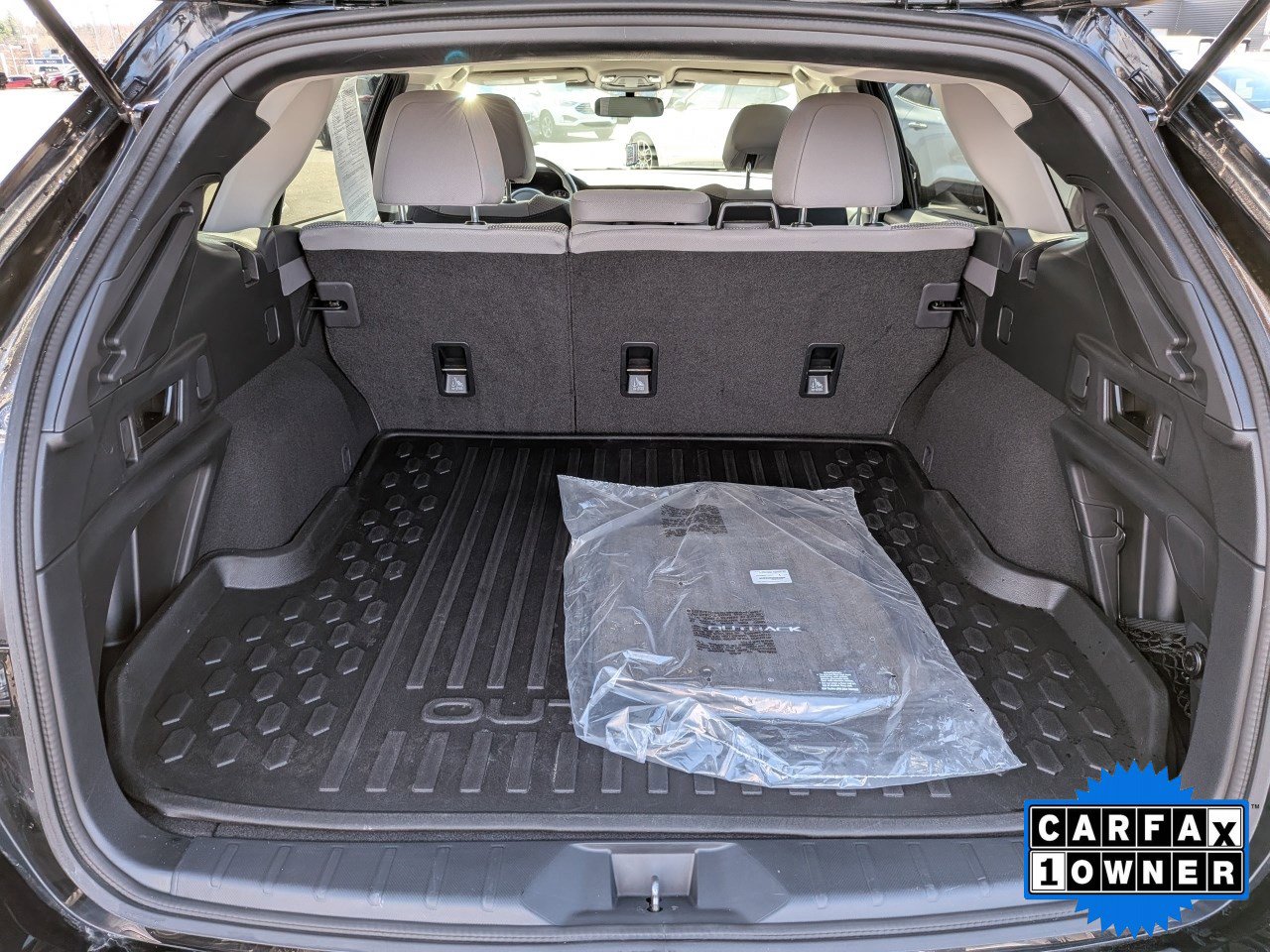 Used 2025 Subaru Outback Premium image 13