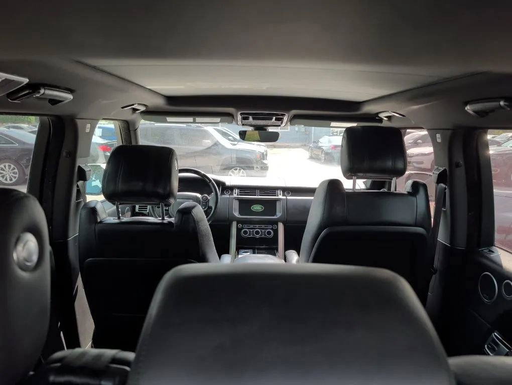 Used 2017 Land Rover Range Rover HSE AWD/4WD image 22