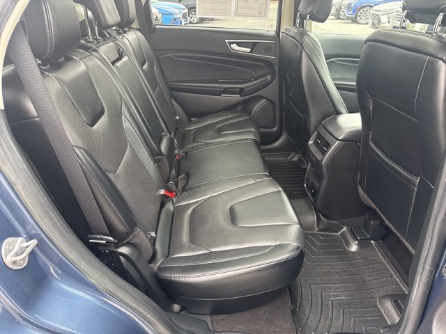 Used 2019 Ford Edge Titanium w/ Equipment Group 301A image 24