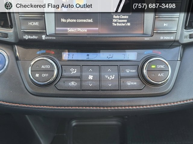 Used 2018 Toyota RAV4 SE image 36