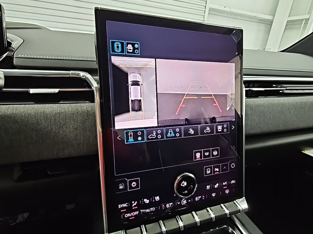 New 2026 GMC Sierra EV Elevation image 18