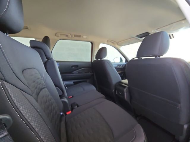 New 2026 Nissan Pathfinder SV image 28