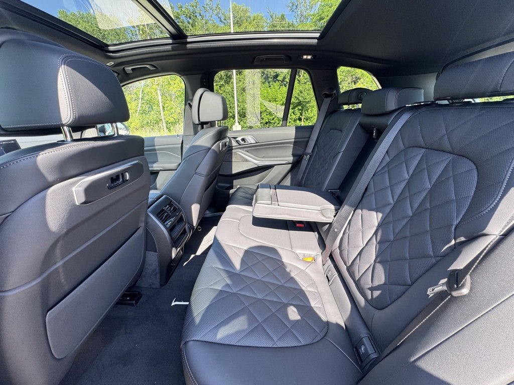 Used 2026 BMW X5 xDrive40i w/ Premium Package image 19