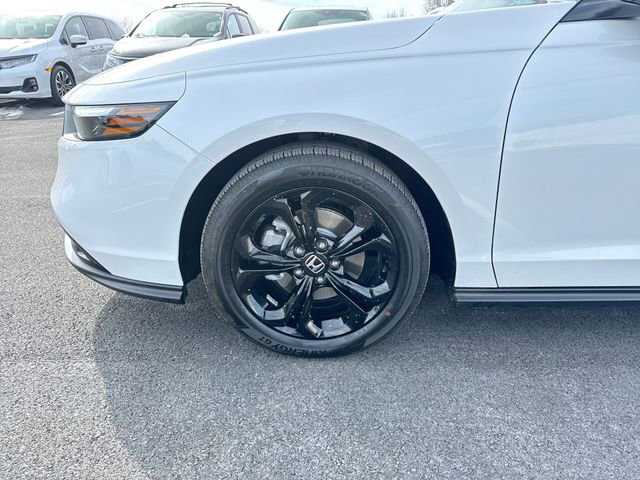 Certified 2025 Honda Accord SE image 13