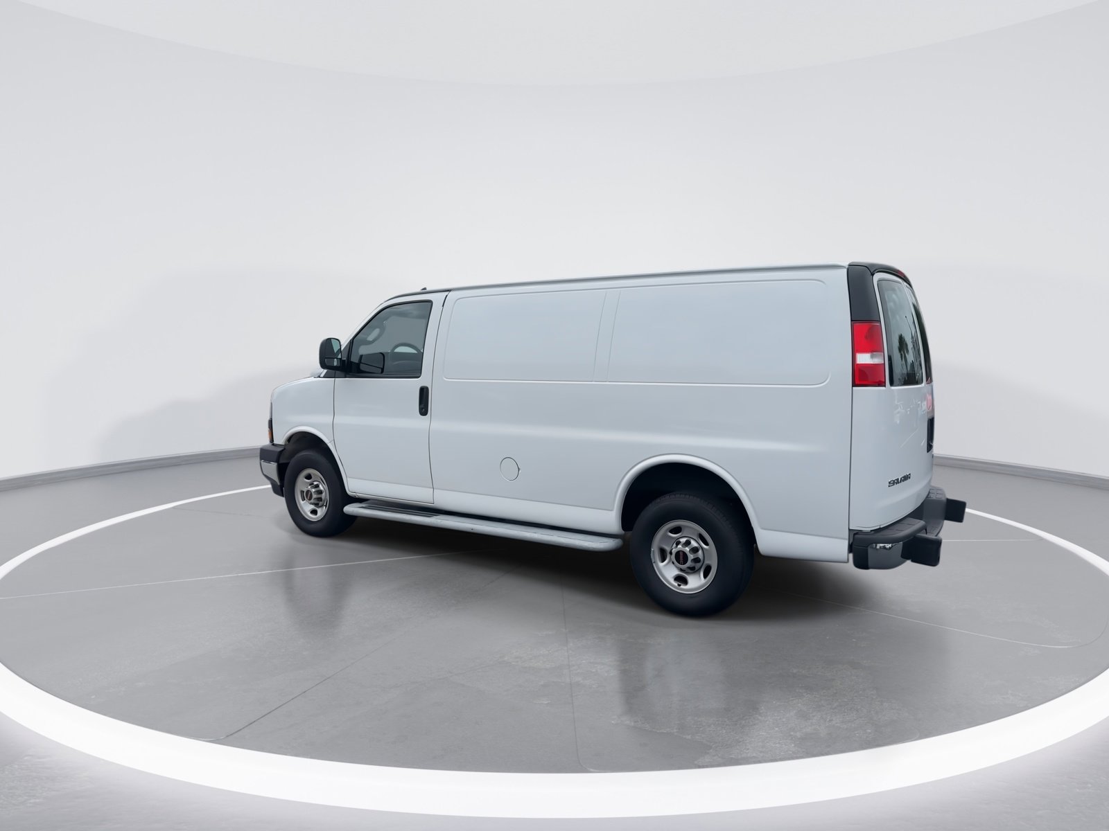 Certified 2024 GMC Savana 2500 w/ Driver Convenience Package image 7