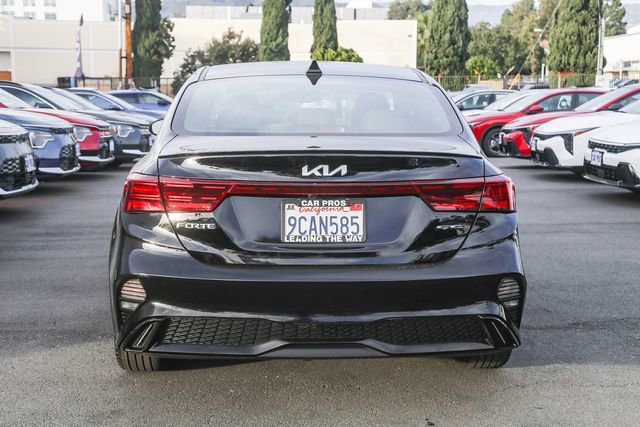 Used 2022 Kia Forte GT-Line w/ GT-Line Premium Package image 9