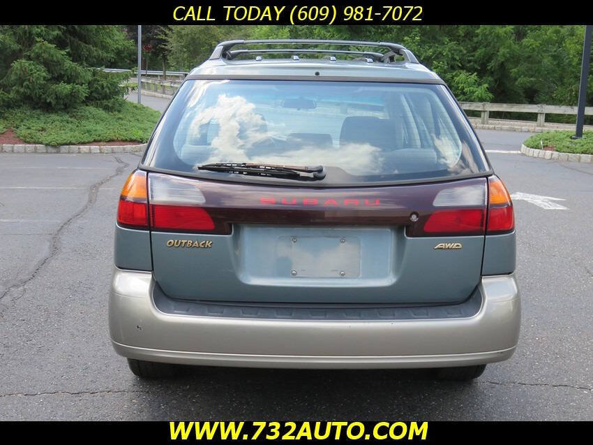 Used 2002 Subaru Outback Wagon AWD/4WD image 8