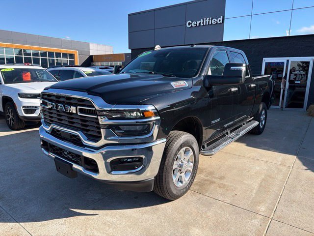 Certified 2026 RAM 2500 Big Horn AWD/4WD image 3