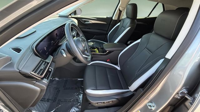 Used 2025 Buick Envision Sport Touring AWD/4WD image 18