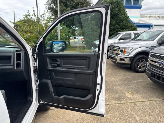 Used 2015 RAM 1500 Express AWD/4WD image 28