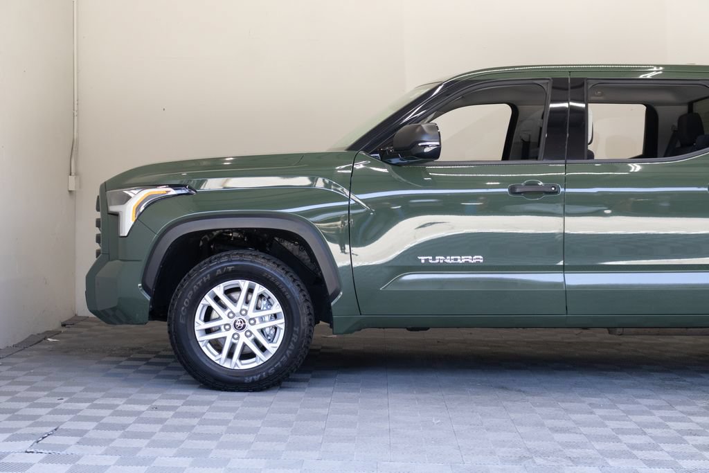Used 2022 Toyota Tundra SR5 w/ Convenience Package RWD image 8