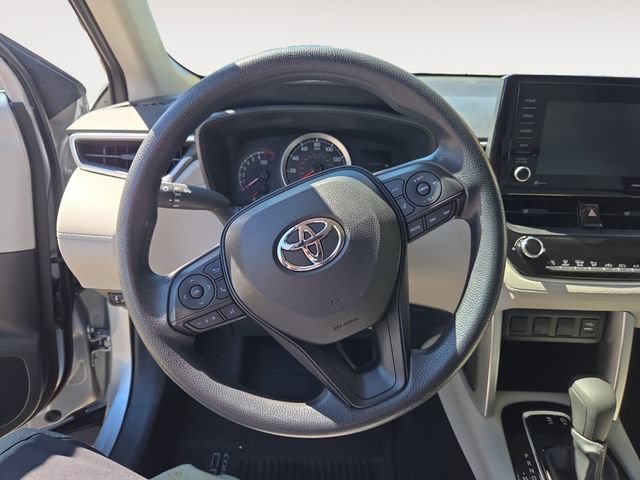 Used 2022 Toyota Corolla Cross L FWD image 12