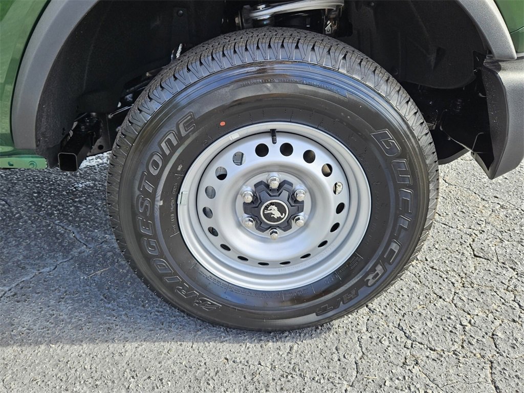 New 2025 Ford Bronco 4-Door image 16