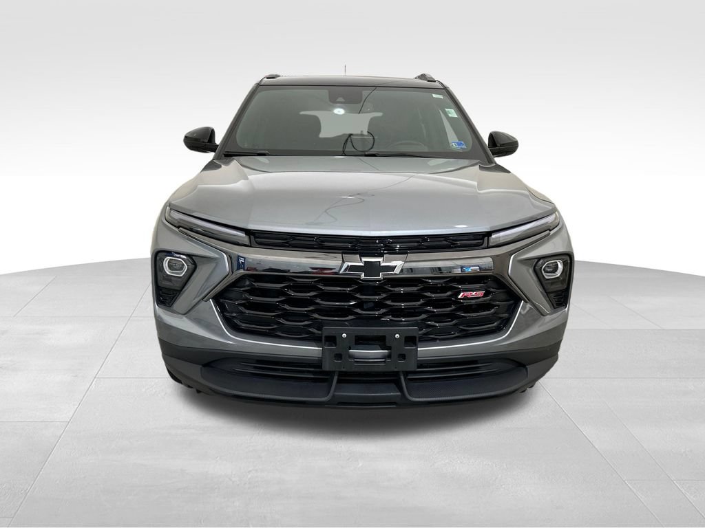 Used 2024 Chevrolet TrailBlazer RS w/ Convenience Package FWD image 9