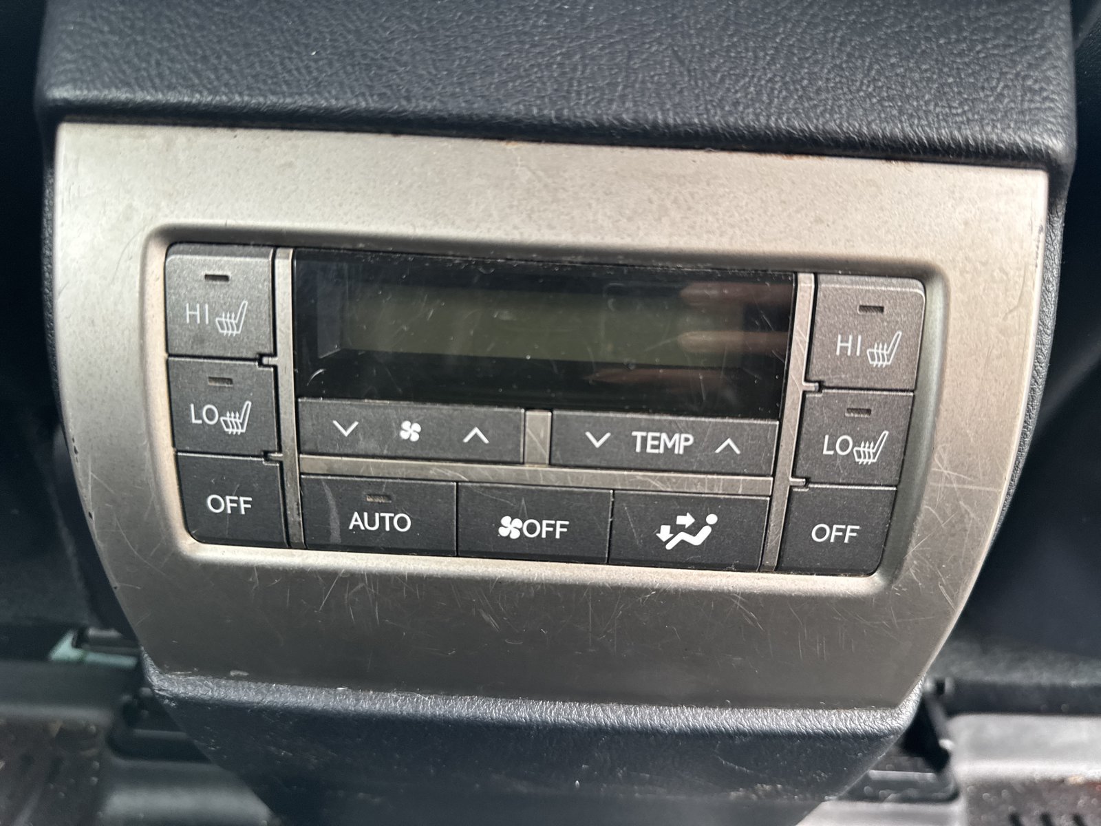 Used 2012 Lexus GX 460 w/ Comfort Plus Pkg AWD/4WD image 16