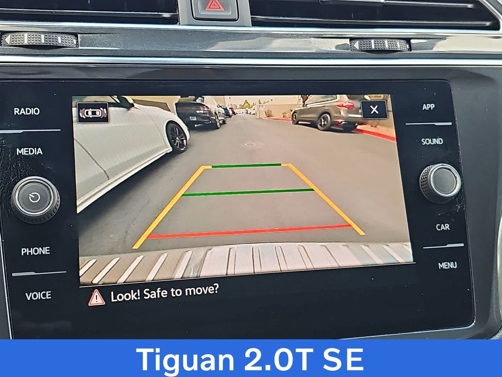 Used 2022 Volkswagen Tiguan SE FWD image 25