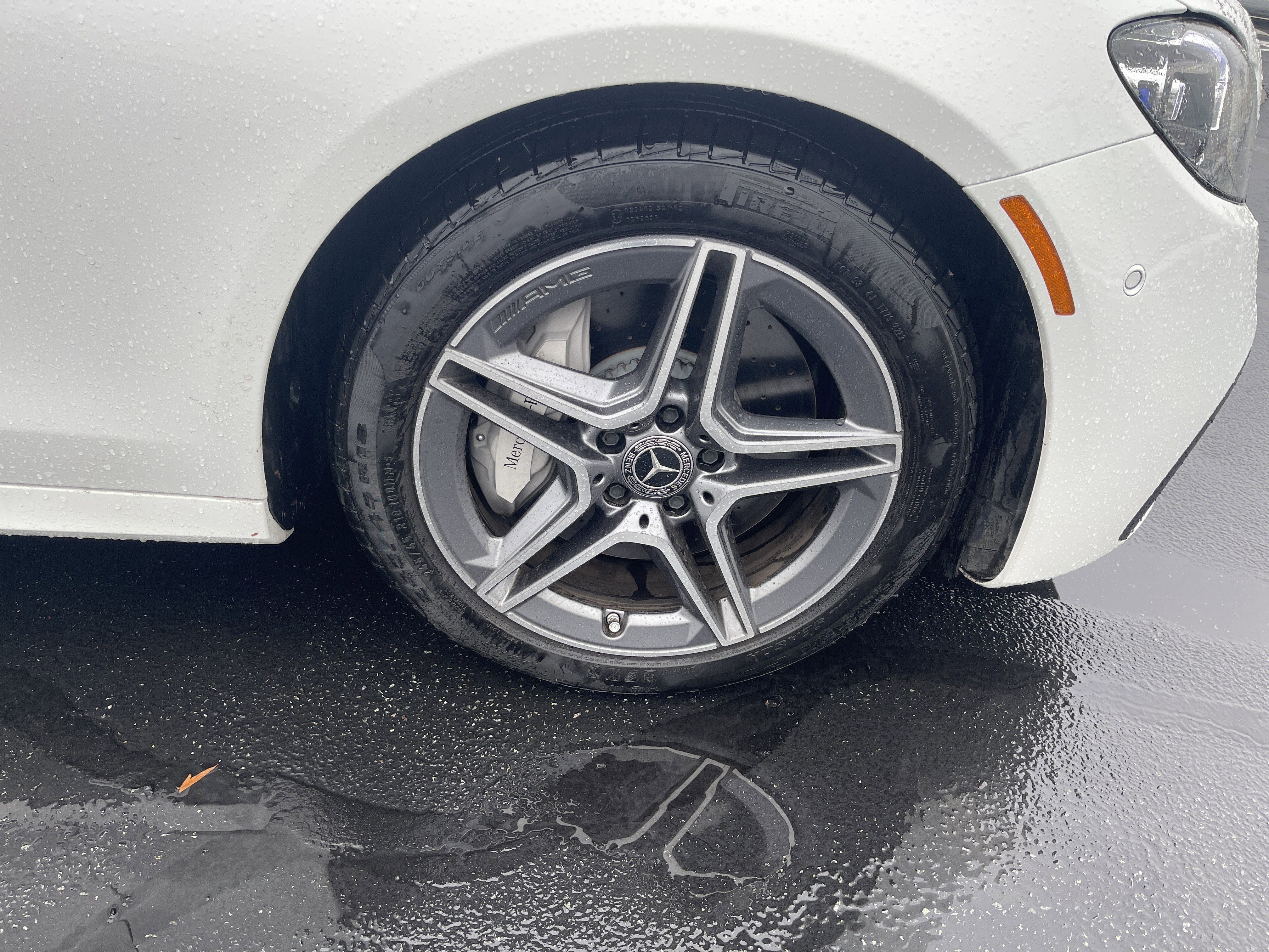 Used 2023 Mercedes-Benz E 350 4MATIC Sedan image 13