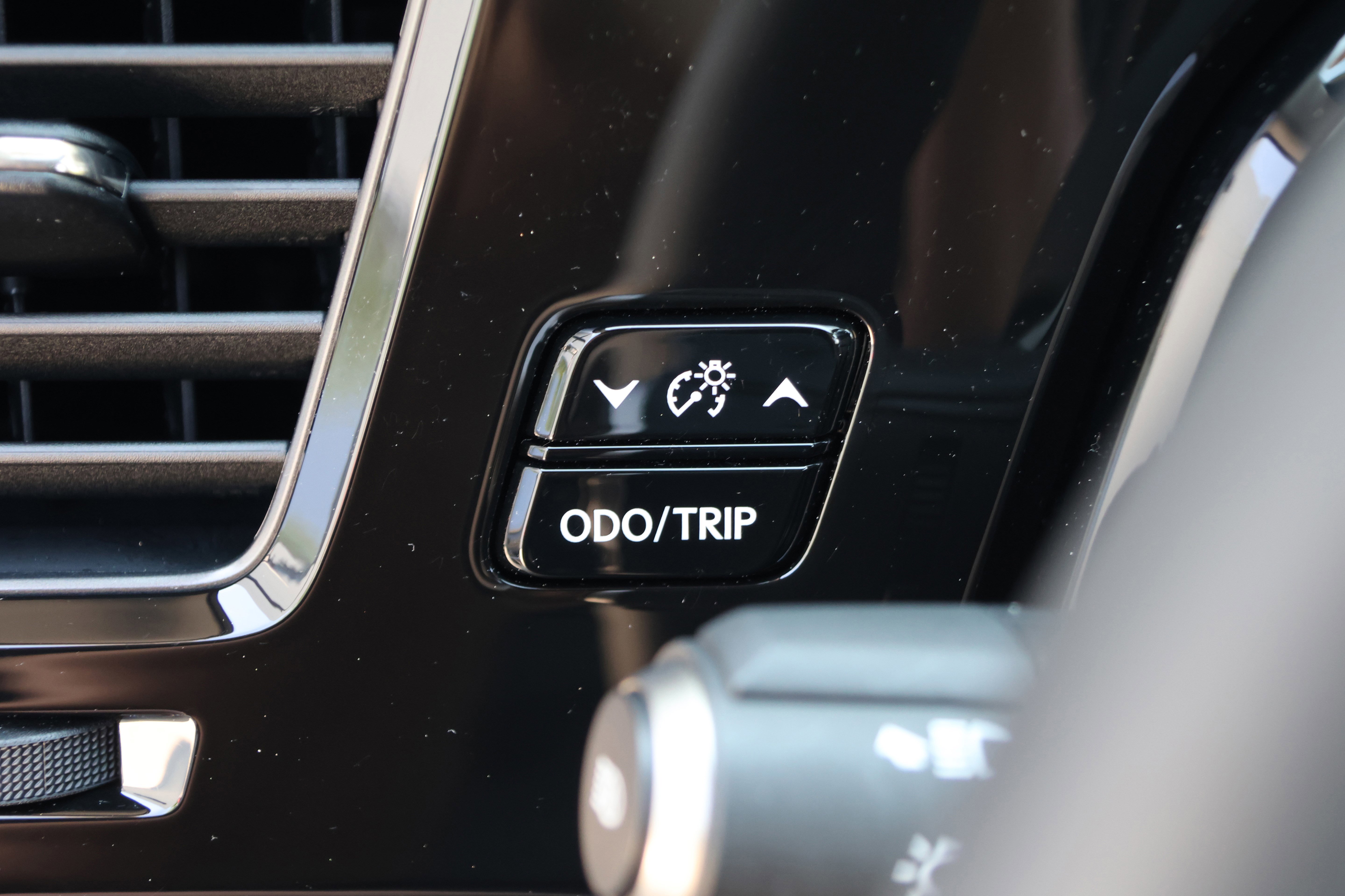 Used 2026 Lexus NX 350h AWD w/ Accessory Package (2T) image 14