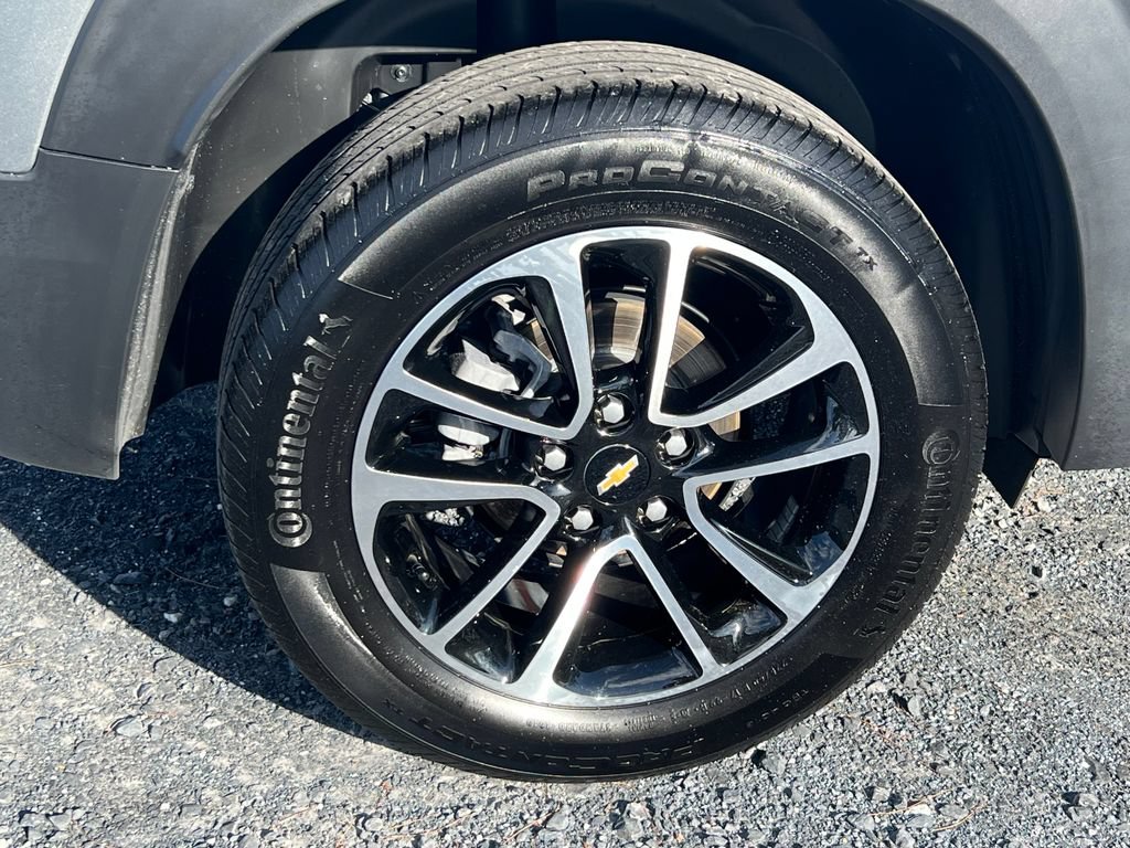 Used 2025 Chevrolet TrailBlazer LT AWD/4WD image 14