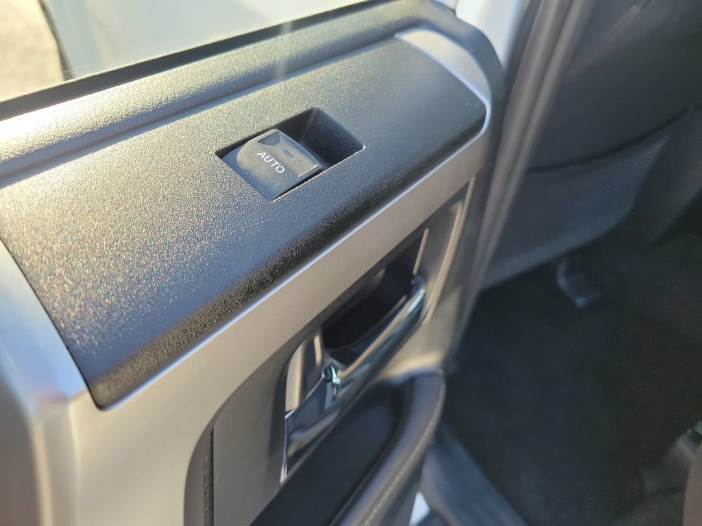 Used 2024 Toyota 4Runner SR5 RWD image 18