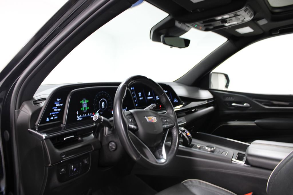 Used 2024 Cadillac Escalade ESV Sport RWD image 23