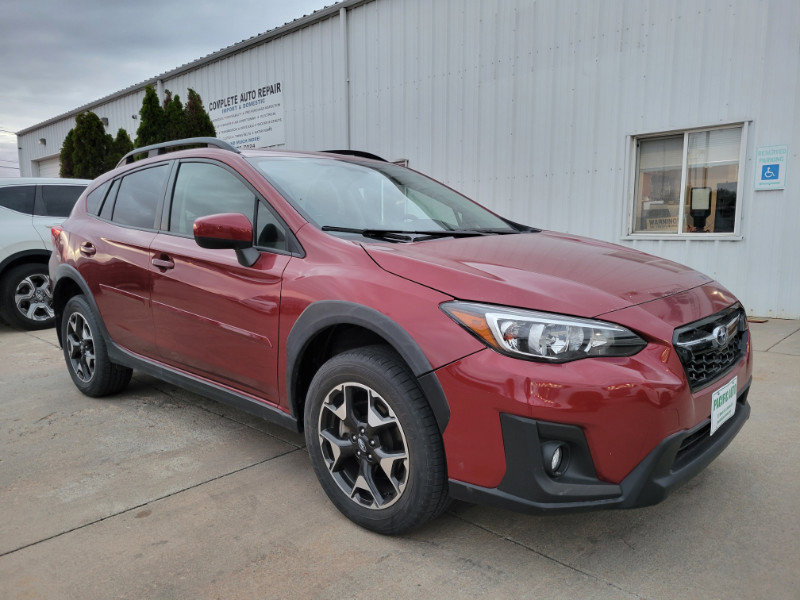 Used 2019 Subaru Crosstrek 2.0i Premium w/ Eyesight System image 1