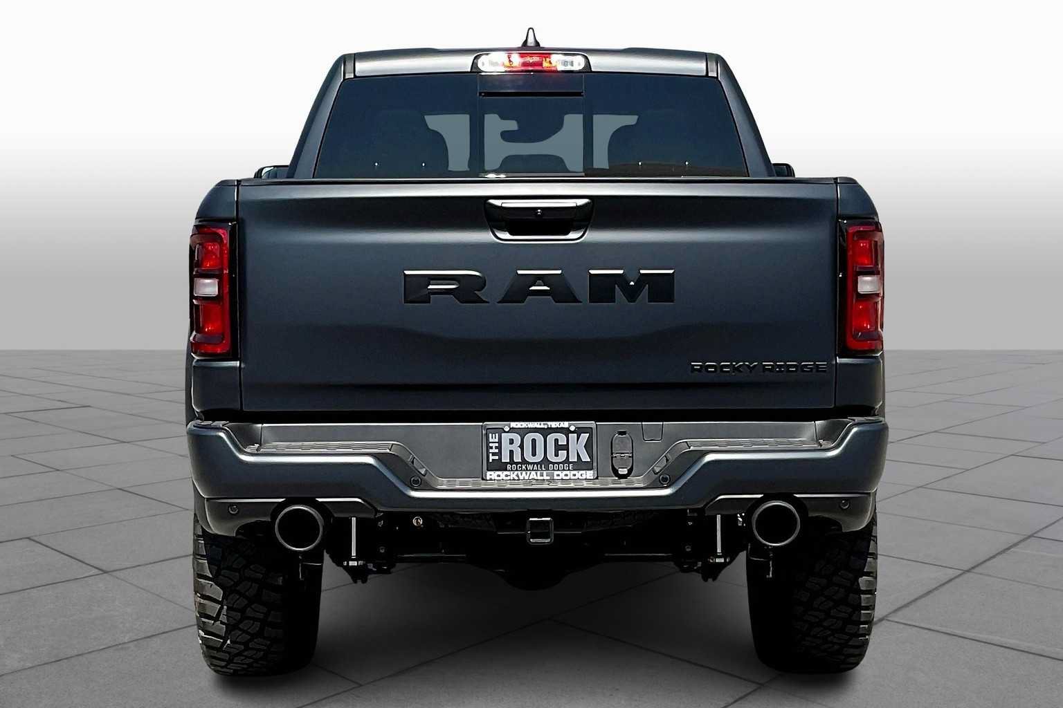 New 2025 RAM 1500 Big Horn AWD/4WD image 4