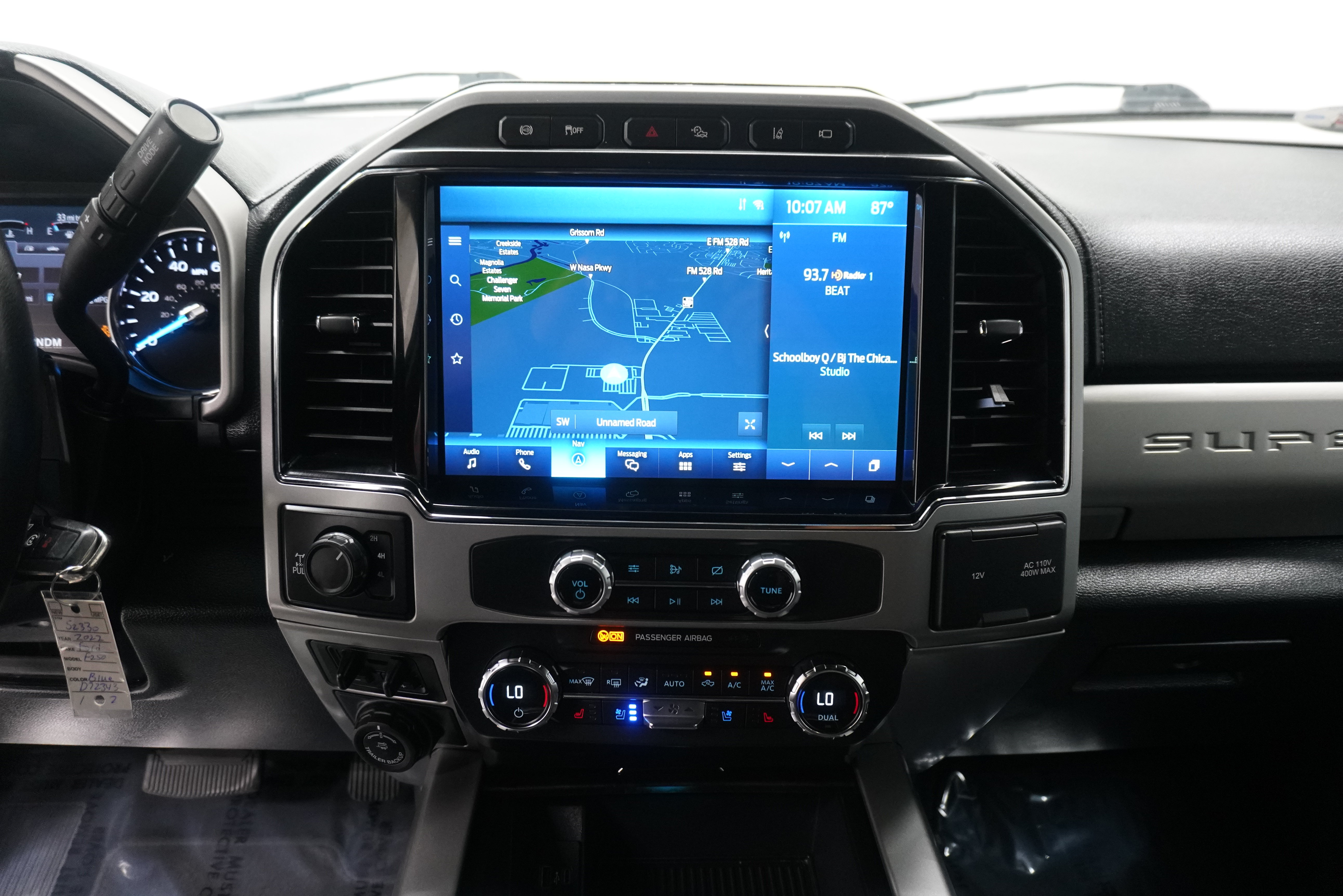 Used 2022 Ford F250 Lariat w/ Tremor Off-Road Package AWD/4WD image 26