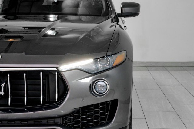 Used 2017 Maserati Levante S image 51