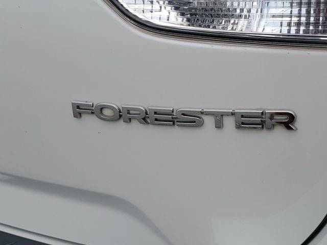 Used 2019 Subaru Forester Limited AWD/4WD image 8