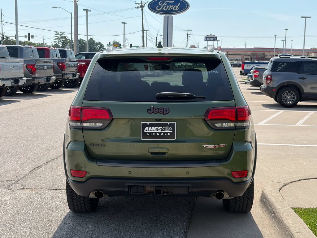 Used 2021 Jeep Grand Cherokee Trailhawk AWD/4WD image 5