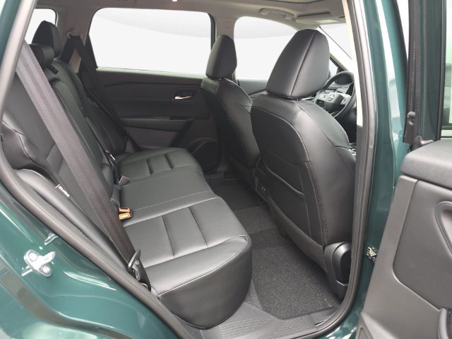 New 2027 Nissan Rogue Dark Armor FWD image 38