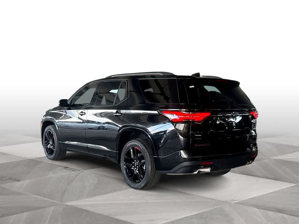 Used 2023 Chevrolet Traverse Premier w/ Redline Edition FWD image 6