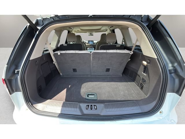 Used 2023 Lincoln Aviator Reserve w/ Equipment Group 201A AWD/4WD image 32