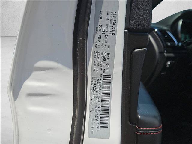 Used 2019 Jeep Grand Cherokee Trailhawk AWD/4WD image 17