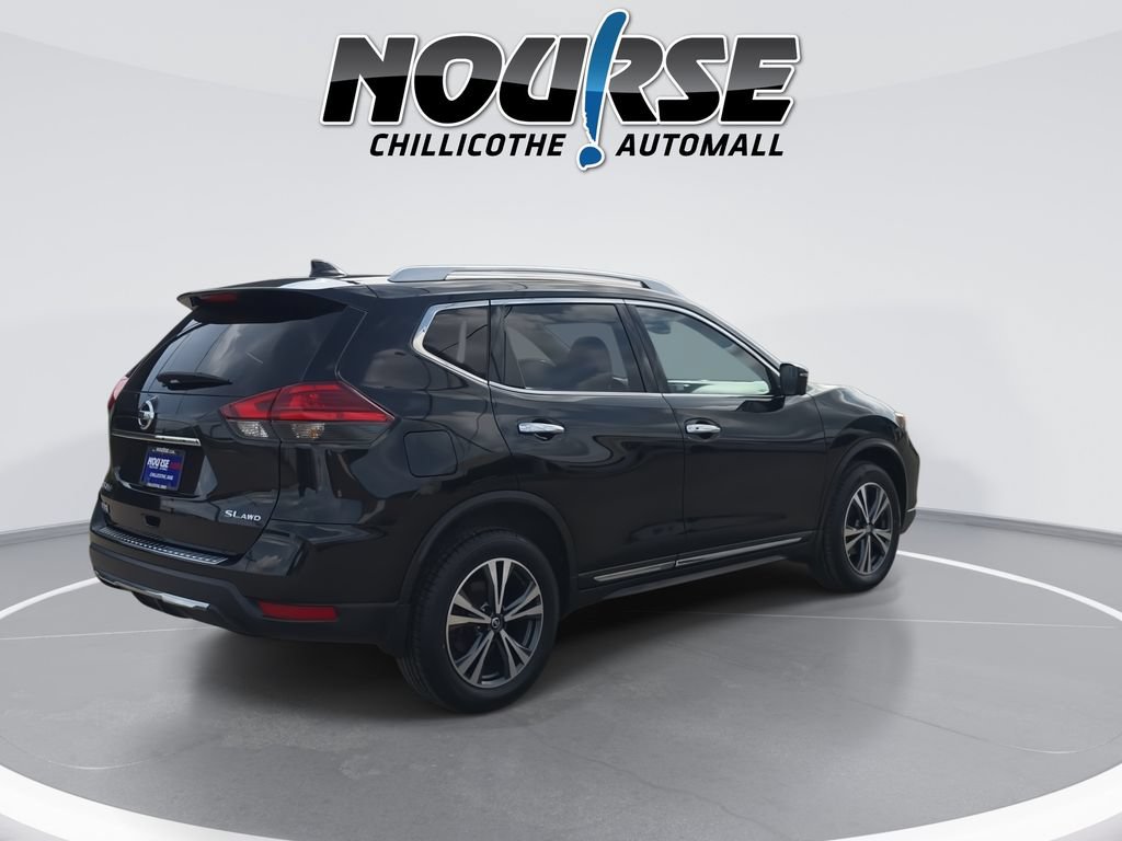 Used 2017 Nissan Rogue SL AWD/4WD image 8