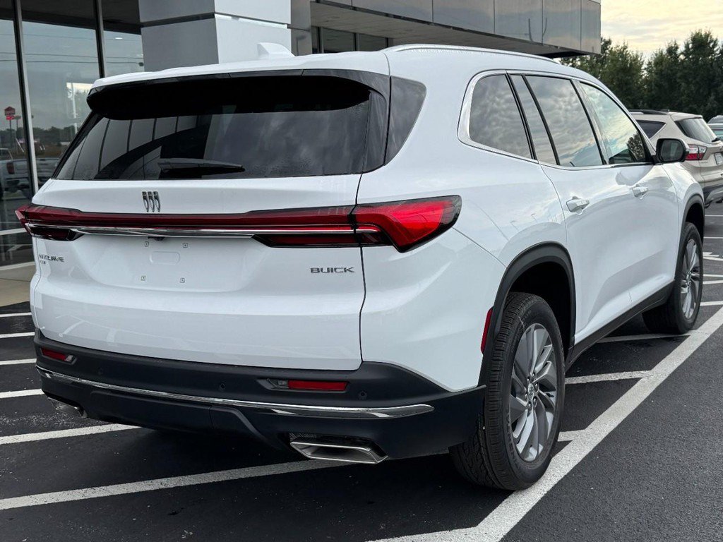 New 2027 Buick Enclave Preferred AWD/4WD image 4
