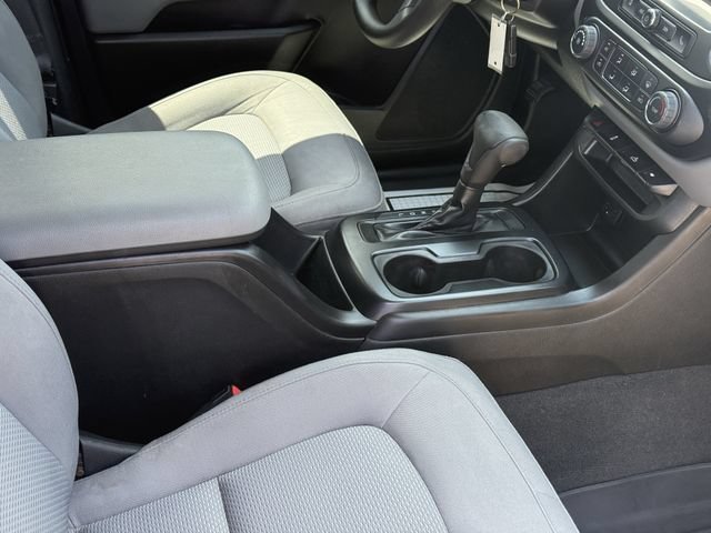 Used 2021 Chevrolet Colorado W/T w/ WT Convenience Package RWD image 17
