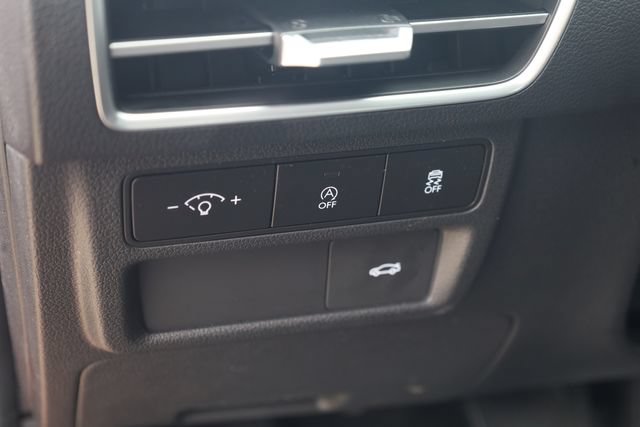 Certified 2025 Hyundai Sonata SE FWD image 10