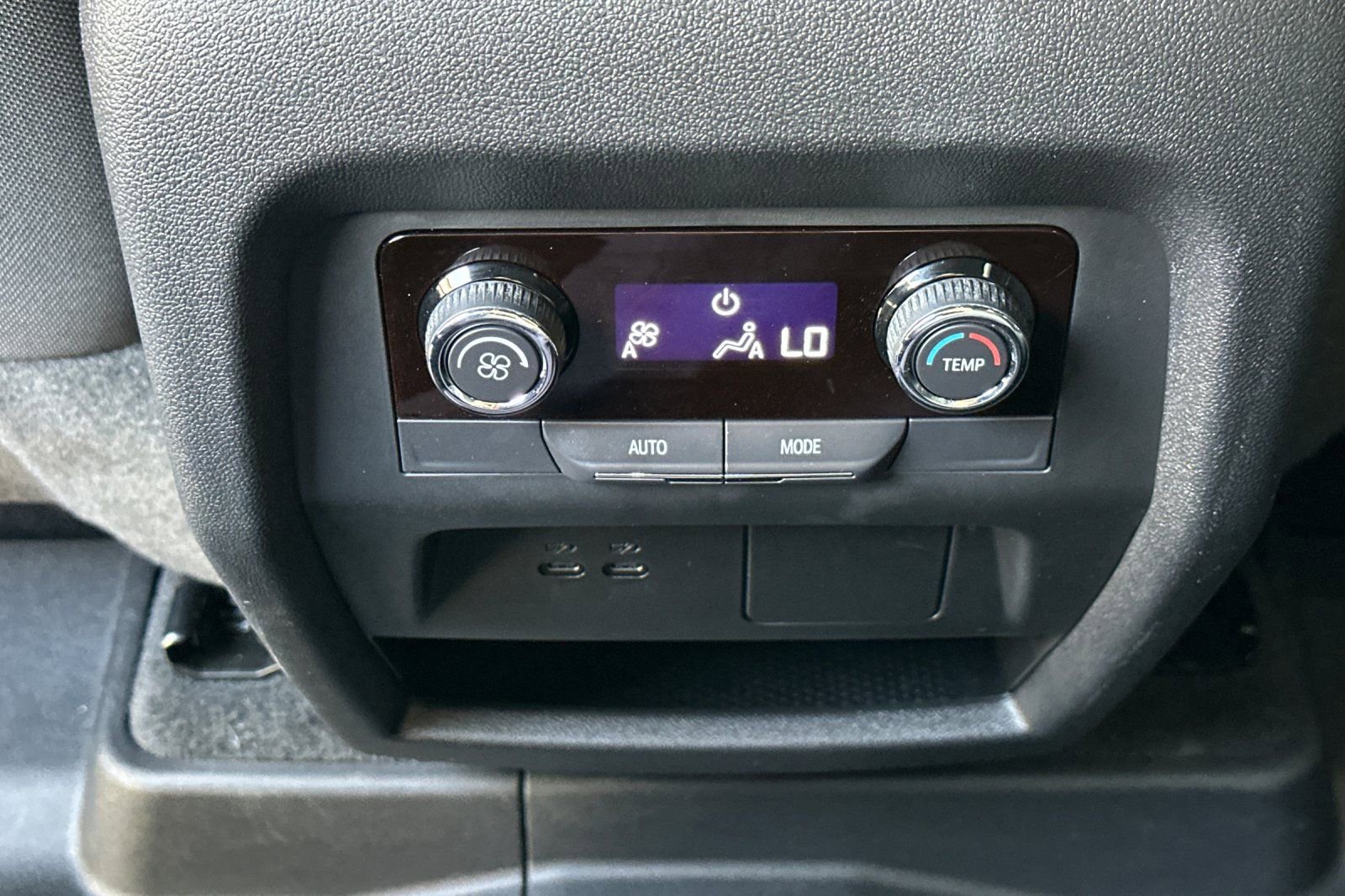 Used 2026 Chevrolet Traverse LT w/ LPO, Floor Liner Package image 15