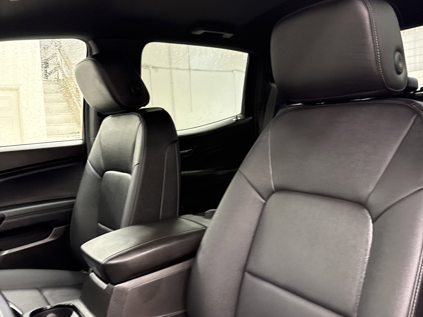 Used 2025 Chevrolet Colorado LT w/ LT Convenience Package image 5